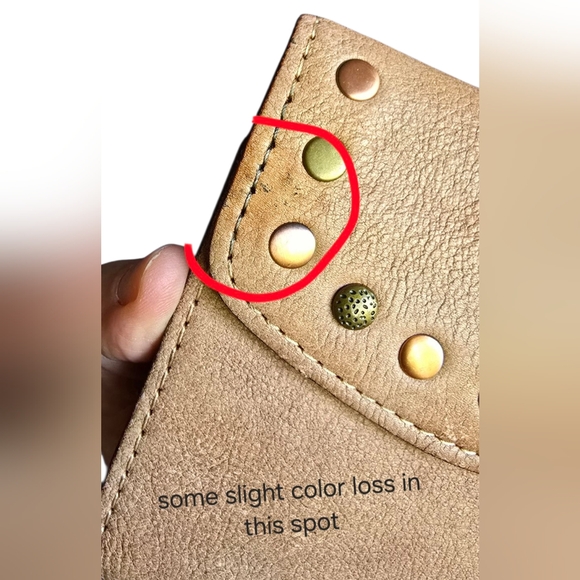 EUC Patricia Nash Reiti Leather Wallet P40962 color blush kisslock studded - Picture 10 of 11